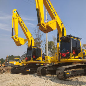 Used Komatsu PC220-8 Superior Performance Japan Brand 22600kg 220-8 Hydraulic Excavator with Motor & <b>Gear</b> 2022 Model for Sale - Product Image 1