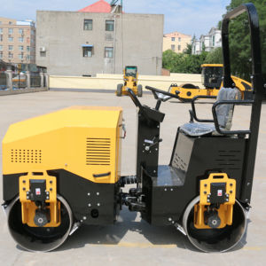 Nouveau rouleau compresseur hydraulique de haute qualité 1,5 tonne 1,6t à roues, homologué CE Europe, pour travaux routiers - Product Image 1