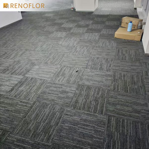 Carreaux de tapis de sol carrés décoratifs pour la maison bureau polypropylène nylon carré décor commercial - Product Image 3