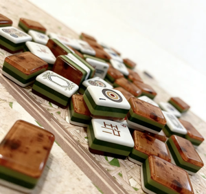 مجموعة ماهجونغ فاخرة ممتازة من 4 طبقات بتصميم خشبي مقاوم للتلاشي، متوفرة بالجملة - Product Image 5