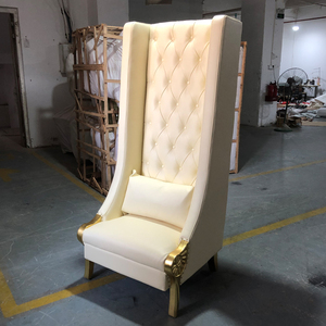 <span class=keywords><strong>Chaise</strong></span> de pédicure portable dorée de luxe avec fonction de jet magnétique pour salon de manucure Spa Meubles de spa pour les pieds élégants Cadre en bois - Product Image 6