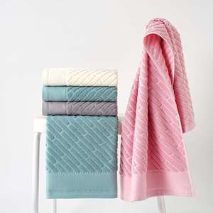 Ensemble de serviettes d'hôtel tissées de luxe 100% coton Grande taille 50x100cm Serviettes de bain et de toilette de haute qualité Logo personnalisable - Product Image 2