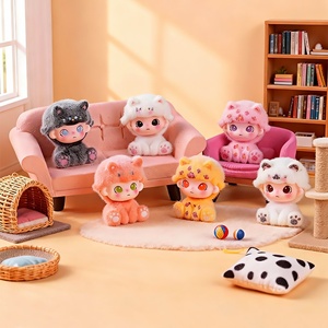 Nueva Serie de Fantasía: Linda Figura de Resina de Gatito Momoko en Postura Sentada, Decoración Creativa y Moderna para Escritorio - Product Image 1