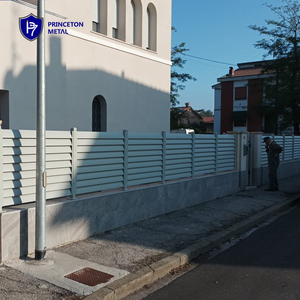 Panneaux de clôture à persiennes en aluminium de 2400 mm de large, revêtement poudré, écran d'intimité, vente en gros directe usine pour les distributeurs - Product Image 2