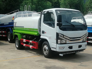 Barredora de Calles de Marca Reconocida, Precio de Fábrica en China, Barredora de Calles con Aspiradora, Equipada con Motor y Función de Limpieza de Alta Presión - Product Image 3