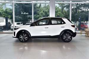 Utilisé pour <span class=keywords><strong>KIA</strong></span> KX1 1.4L CVT SUV 5 places, toit ouvrant, traction avant, sièges en cuir, voiture à essence d'<span class=keywords><strong>occasion</strong></span>, boîte de vitesses <span class=keywords><strong>automatique</strong></span> - Product Image 2