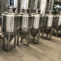 Fabricant de cuves de fermentation de bière de 300l 500L 800L, unité de fermentation de bière en acier inoxydable, fermentateur conique à vendre