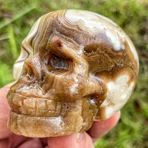 Wholesale High Quality Chocolate Calcite <b>Skull</b> Hanging <b>Ornaments</b> Wholesale Sparkling Crystal Crafts for Healing - Product Image 2
