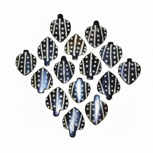 Pendentif en os sculpté artisanal indien prix de gros exportation haute qualité coquille os et perles de corail pour la fabrication de bijoux - Product Image 1