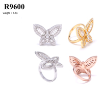 Bijoux fins de luxe personnalisé 925 argent Sterling Moissanite Baguette anneaux Hip Hop papillon conception pour mariage fiançailles diamant