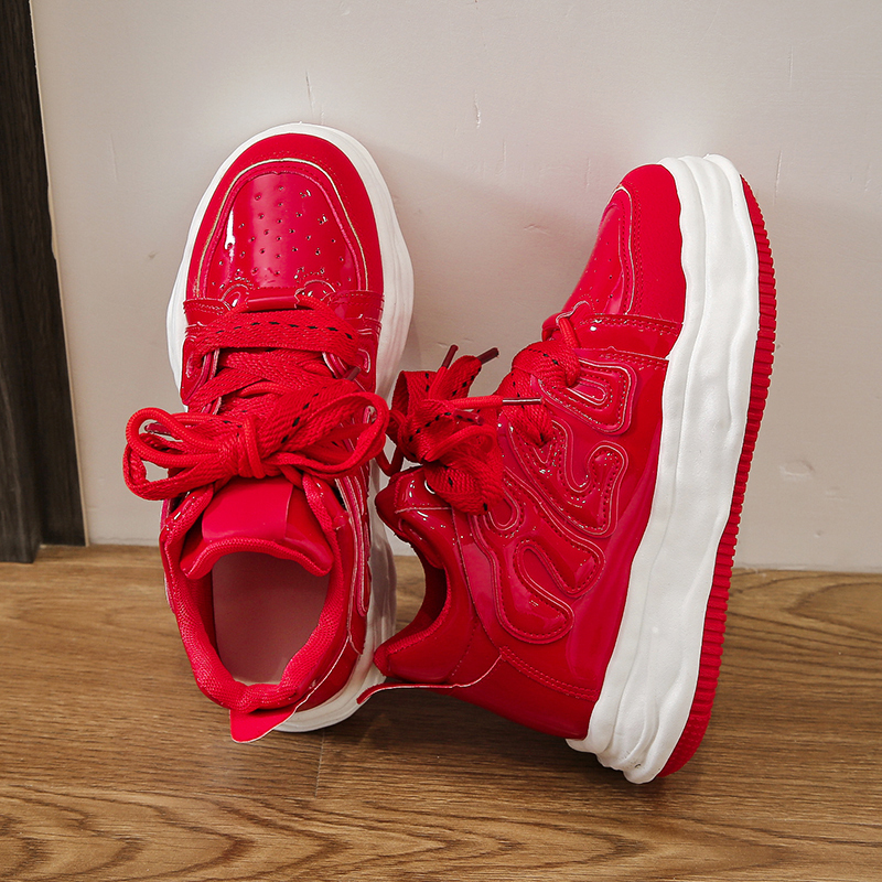Shop High Quality Wholesale New Red Designer Sneakers for Women display picture 1