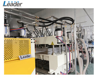 Nouvelle ligne d'extrusion de feuilles alvéolaires multicouches en polycarbonate/PP/PE à vis simple avec pompe à moteur automatique et carte PLC