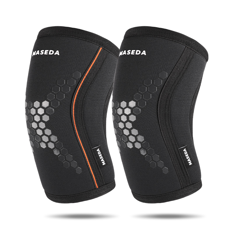 7mm knee sleeves crossfit with logo effect picture