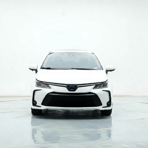 Autos Usados, Sedán Híbrido 1.8L, E-CVT Automático, Precio Económico, Bajo Consumo de Combustible, Auto Usado de China, Bajo Kilometraje, 4 Puertas, 5 Asientos - Product Image 1