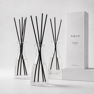AIKUN Bulk Wholesale Slim Neck Transparent Glass OEM ODM Scented Reed Diffuser Aroma for Apartment Decoration - Product Image 1