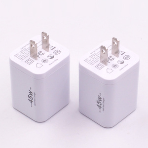Caricabatterie USB <span class=keywords><strong>C</strong></span> GaN 45W Personalizzato all'Ingrosso, Blocco di Ricarica Rapida Tipo <span class=keywords><strong>C</strong></span> per <span class=keywords><strong>iPhone</strong></span> e Samsung - Product Image 2