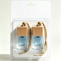 Flacon diffuseur carré en verre de 5ml, 7ml, 10ml pour voiture, avec bouchon en bois noir/Personnalisé, flacon d'huile parfumée givré avec pulvérisateur à pompe