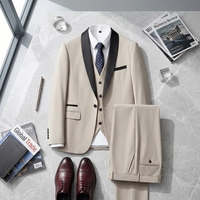 Costume 3 pièces pour homme gris clair et noir, revers contrastant en satin, coupe ajustée, pour mariage, cérémonie, smoking, veste, gilet et pantalon