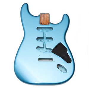 ตัวกีตาร์ไฟฟ้าแบบ Solid Body สีแดงเมทัลลิก  แบบบาง  ไม่มีการตกแต่ง  ทำจากไม้ Alder  รับผลิตตามสั่งพร้อมโลโก้  ขายส่ง - Product Image 3