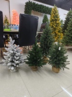 Weihnachtsdekoration Deluxe Neues Modell Reines PE Extra-Dichtes Brandneues Realistisches Weihnachtsbaum-Modell