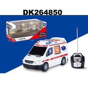 4CH RC voiture voiture de police jouet télécommande ambulance voiture avec lumière et musique - Product Image 3