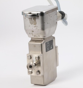 Débitmètre Endress Hauser Promag à mesure conductrice, raccord sanitaire Tri-Clamp - Product Image 6