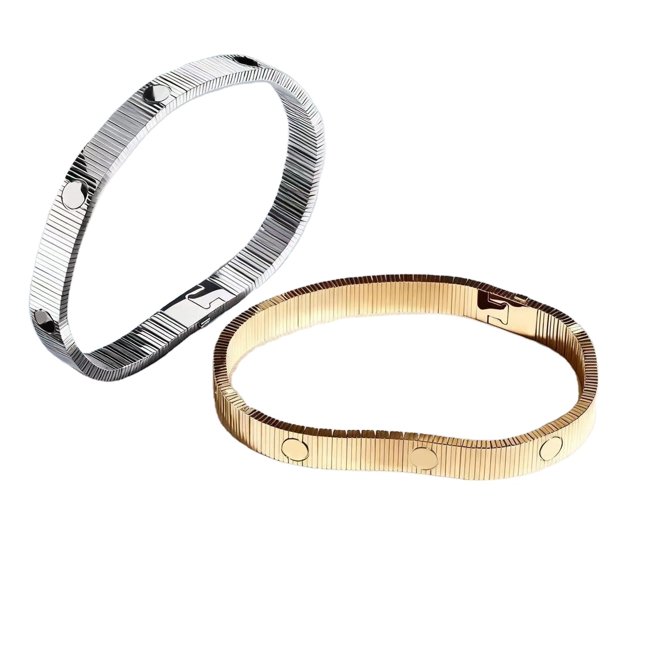 Bracciale Largo Oro Martellato Per Donna – Vintage Elastico E Regolabile – Gioiello Statement