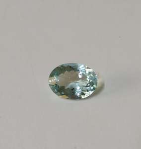 Piedra preciosa suelta de corte ovalado facetado de Aguamarina Natural de 0,70 quilates de alta calidad de 100% quilates para hacer joyas a los precios más baratos. A granel - Product Image 3