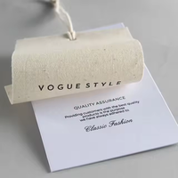 Étiquette de vêtement personnalisée de luxe avec cordon en coton, papier de qualité supérieure pour les boutiques de vêtements, la vente au détail et la marque