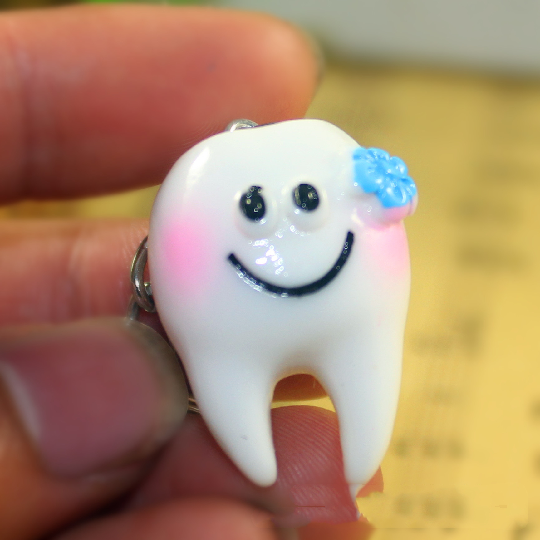 Portachiavi Dentista Originale JOVIVI – Acciaio Inox Con Incisione 'Ogni Sorriso Parla La Stessa Lingua' - 2