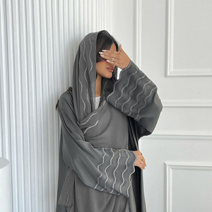 Zifeng OME Muslimische Frauen Langarm Exquisite Stickerei Stickerei Ethnischer Stil Abaya Mantel mit Hijab Zweiteiler Set - Product Image 4