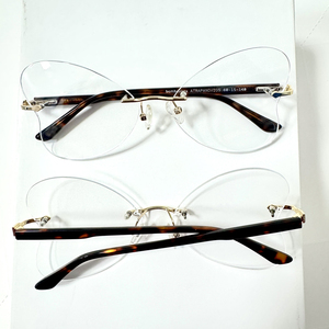 <span class=keywords><strong>Gafas</strong></span> sin montura ultraligeras <span class=keywords><strong>con</strong></span> forma de corazón para uso diario, varios estilos surtidos al por mayor para unisex - Product Image 3