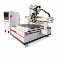 Máquina CNC de 4 Ejes para Trabajar la Madera, Modelo 1325, con 4 Husillos para Fabricación de Puertas de Gabinetes y Producción de Muebles
