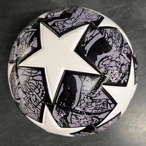 Balón de Fútbol Cosido a Máquina de PU, Económico, Venta al Por Mayor de Fábrica, para Deportes Escolares y Entrenamiento de Principiantes - Product Image 3