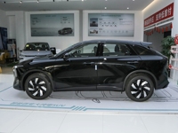 Venucia Da VDD-i Hybride 2023, véhicule électrique d'occasion à conduite à gauche, exporté en Égypte comme SUV