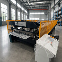 Machine de formage de tôles trapézoïdales entièrement automatique avec découpe hydraulique PLC 0,3-0,8 mm 8-15 m/min CE ISO pour atelier d'acier