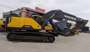 Excavadora Volvo EC210DL Usada en Venta, Precio Económico, en Buenas Condiciones, Modelos EC200 y EC240 Disponibles - Product Image 5