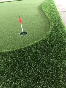 Approvisionnement d'usine Portable Mini Golf Putting Green Tapis Gazon Tapis 50mm Pile Étanche Intérieur Golf Gazon Artificiel pour Arrière-cour - Product Image 2