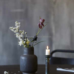 Portavelas Decorativo Metálico de Estilo Antiguo en Oferta para Decoración del Hogar - Product Image 2