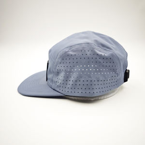 Gorras de Campamento de Algodón de 5 Paneles Personalizadas al por Mayor OEM con Logotipo de Parche de Goma Ajustable, Gorra Deportiva para Correr para Hombres y Mujeres, para Playa y Actividades al Aire Libre - Product Image 4