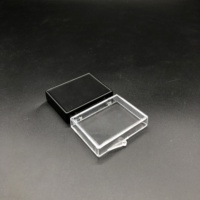 Boîte carrée en plastique à couvercle transparent et base noire, petite vitrine de présentation en acrylique pour bijoux et collections d'échantillons