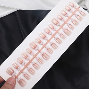 Nuevas llegadas de verano: Uñas postizas premium estilo francés en tonos <span class=keywords><strong>verde</strong></span> menta helado y nude, ultra favorecedoras para piel clara, forma cuadrada mediana. - Product Image 3