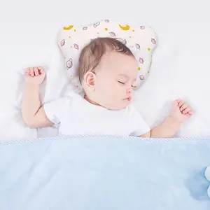 Bayi baru lahir tersedia bahan organik bayi silikon berbentuk beruang bantal bayi penutup yang bisa dilepas sandaran kepala bayi