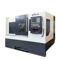 Torno CNC de Cama Inclinada de Alta Calidad TCK50 220V con Sistema de Control GSK Fanuc