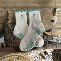 Chaussettes de sport antidérapantes pour femme, en tricot, avec logo brodé, vertes, mignonnes, pour le printemps