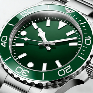 Montre mécanique avec index lumineux et bracelet en acier inoxydable pour homme, idéale pour le bureau, les activités de plein air et les trajets quotidiens - Longinesing - Product Image 4