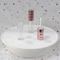 Tube de maquillage vide en plastique rond doré de luxe de 2,4 ml, écologique, personnalisable en couleur et logo, contenant unique pour gloss à lèvres