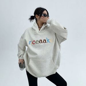 Fabricants de vêtements personnalisé unisexe 100% coton sweat à capuche surdimensionné broderie à capuche avant Logo pour femmes hiver automne utilisation - Product Image 1