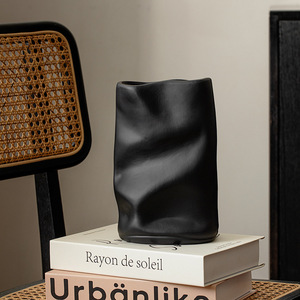 Nuovo Vaso Decorativo da Scrivania <span class=keywords><strong>Moderno</strong></span> e Semplice, Ornamento di Lusso in Ceramica di Alta Gamma per Composizioni di Fiori Secchi, Prodotto in Cina - Product Image 3