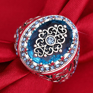 Anello dal Design Vintage Bohémien, Anello Classico da Dito per Donne - Product Image 1